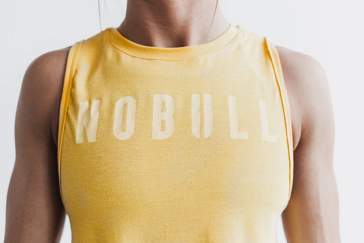 Nobull Muscle Women's Tank Tops Yellow | Australia (PS0521)